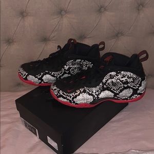 Air Foamposite One snake print